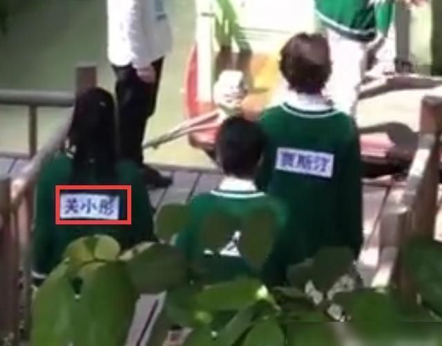 Justin|奔跑吧蔡徐坤叫蔡小葵,Justin改贾斯汀,看到Baby名牌引争议