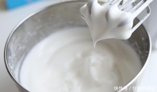 方子|这个方子告诉你如何做出不开裂,不回缩,组织细腻的轻芝士蛋糕