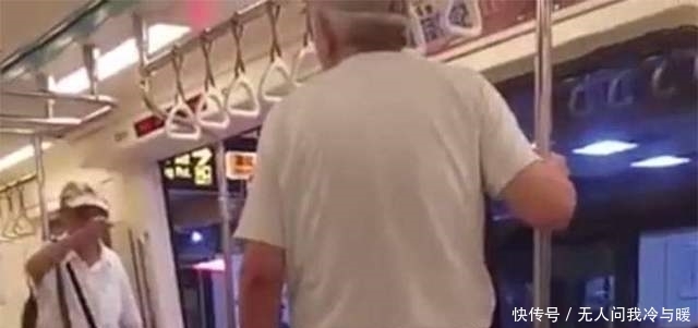 小孩|生病小孩没给老人让座被这样对待，孩子妈妈一句话让老人没话说！