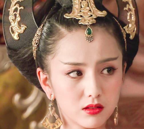 评选|古装女神评选,佟丽娅杜冰雁惊艳颜值,第一名像画里走出来的女人