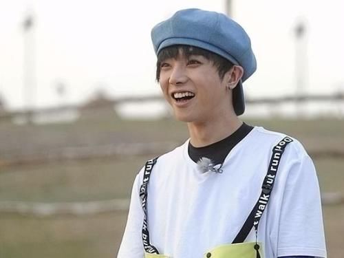  华晨|被《跑男》忽视的明星，华晨宇上榜，他若是不火都没人知道他来过