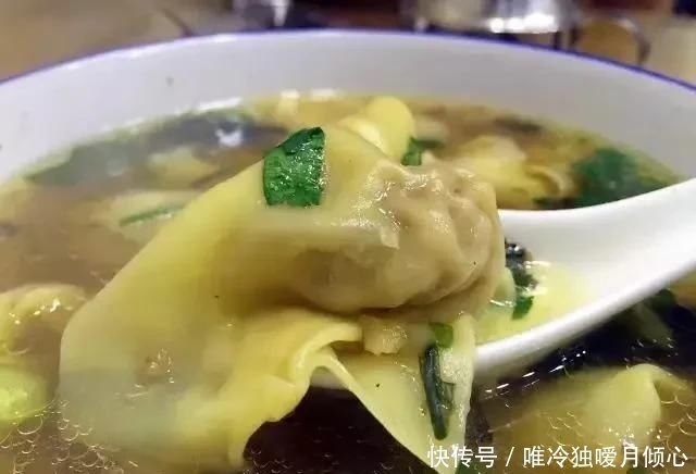  新闻记者|馋到灵魂！陕视新闻记者采访，遭遇最“傲娇”烤肉店老板“狂怼”