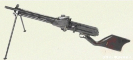  还要|出征还要带油壶！世界奇葩枪械之，子弹要不断刷油才能打响