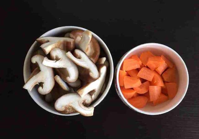 翻倍|它和鸡肉是“天生一对”,在家里经常这样吃,它们搭配营养翻倍!