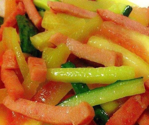 焖饭|美味推荐,炒西瓜皮,蒜蓉油麦菜饭,红烧荷包蛋,虾仁焖饭的做法