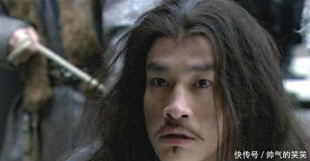 要跟关羽|庞德为何死战关羽？临死大骂刘备是庸才？他其实是在替2个人出气