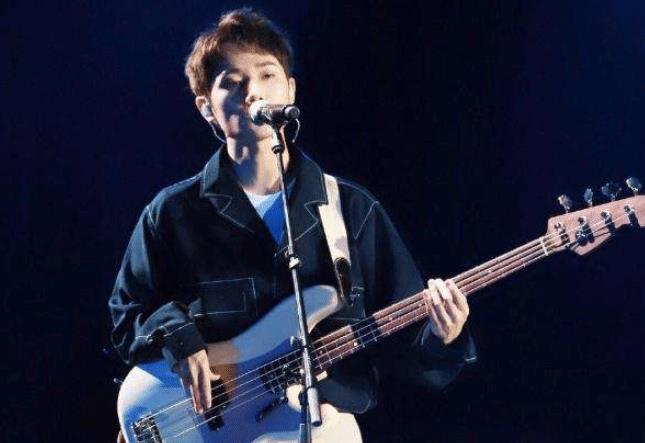  中国|他是《中国好声音》冠军，又参加别的节目夺冠，为何一直不温不火