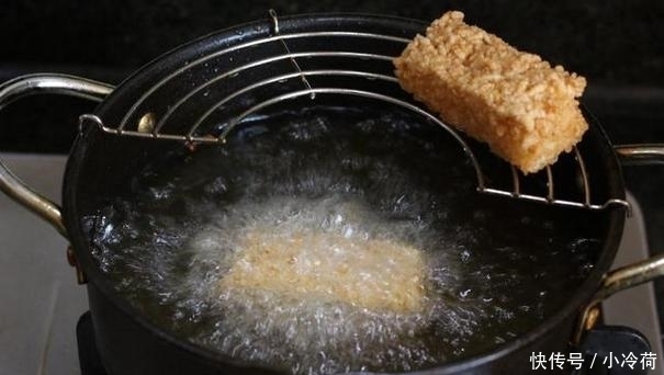 糯米饭|4步搞定糍饭糕,外脆里糯越吃越香,小时候的回忆