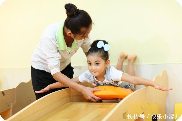 逆袭|倒数第一逆袭清华：养育男孩，这4件事要靠妈妈，爸爸不管用