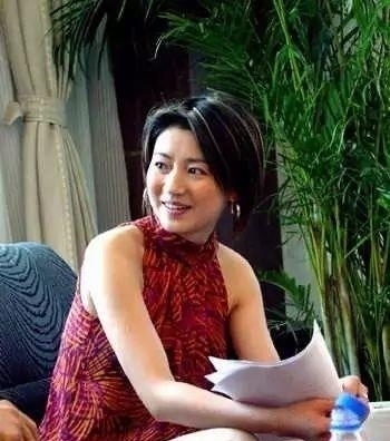 王小丫|著名主持人王小丫患病后,写下这19句话写到每个人心里去了~