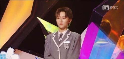 令人|青你2终极四选一令人绝望,刘雨昕会再次为糊团背锅吗?