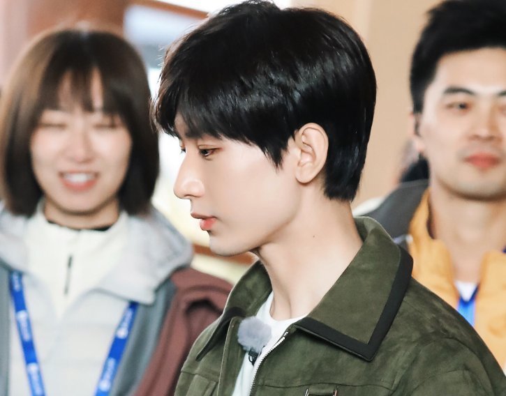  成毅录|成毅录完《奔跑吧》后，网传新剧已经安排上了，还是熟悉的女主