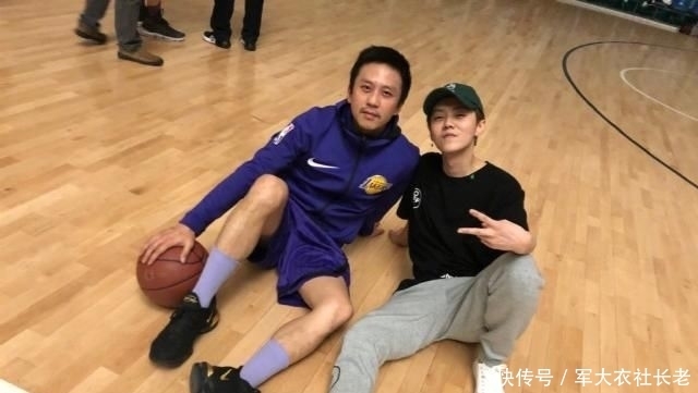  推搡|邓超鹿晗陈赫录综艺，工作人员推搡路人开路，被批扰乱公共秩序