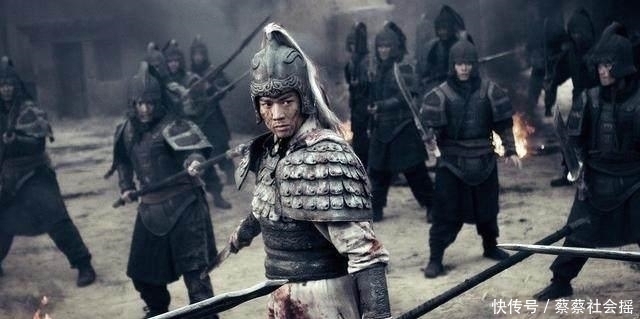 沉默|赵云大战长坂坡,曹操麾下一流悍将为什么集体沉默,不挺身而战