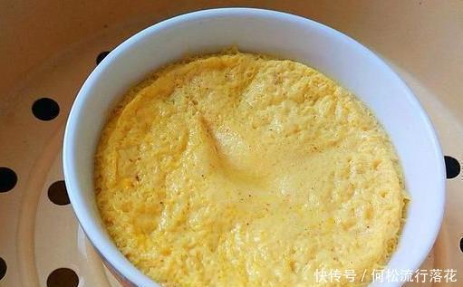 加水|蛋羹一蒸就老因为你只会傻加水!换成“它”后,鸡蛋嫩滑无蜂窝