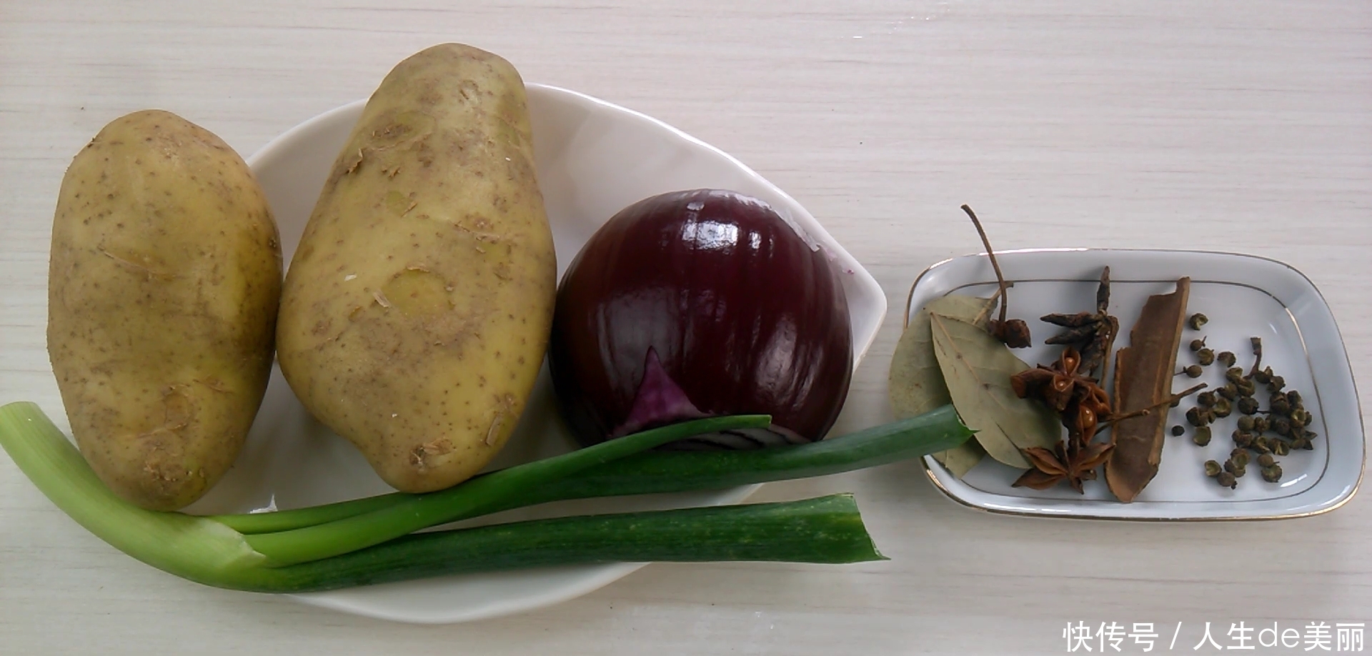 翻炒|大盘鸡的制作方法家常菜,这样做出的大盘鸡特别入味,真是太好吃