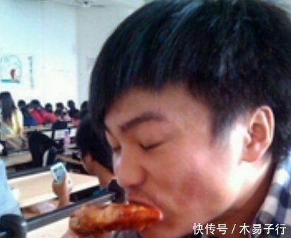 做梦吃猪蹄啃手|一男子做梦吃猪蹄，醒了却赶紧送医院，背后真相让人惊呆了