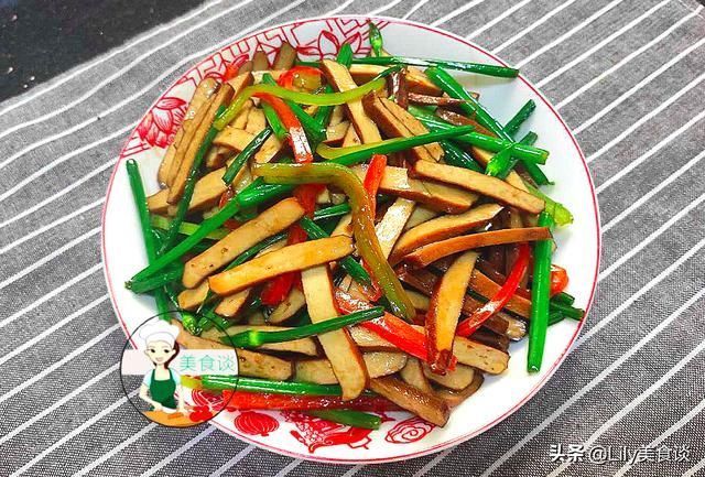 筷子|夏天,最该吃的不是韭菜,而是它,是素菜却比肉都香,停不下筷子