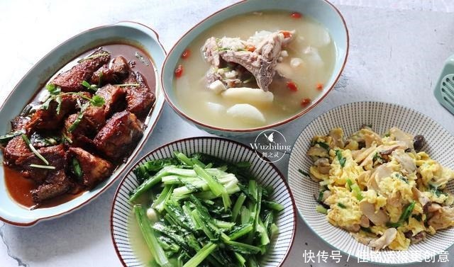 妈妈|全职妈妈坚持15年做午餐,顿顿搭配不重样,孩子个头高,人人夸