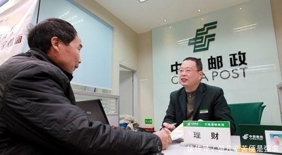 男人|一个男人死后,欠银行几十万,也没有遗产,子女有义务还贷款吗?