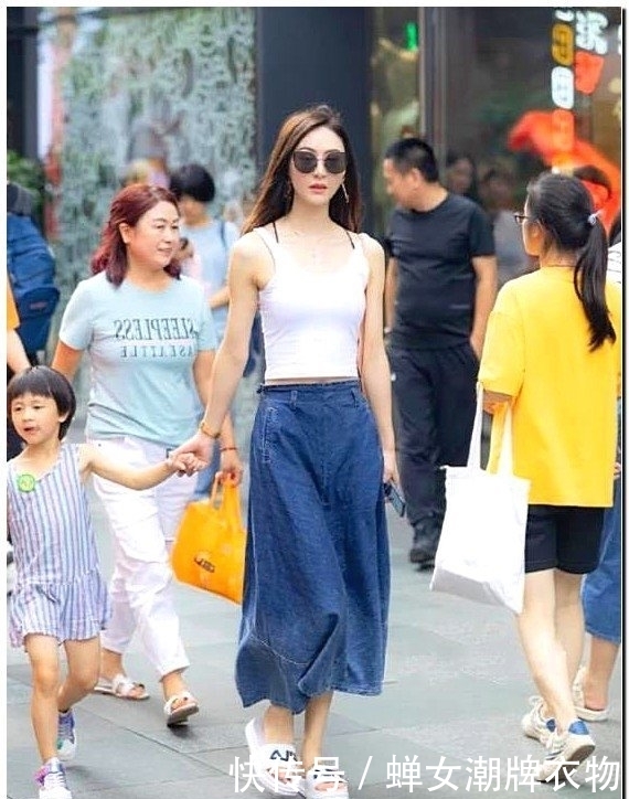 灿烂|街拍 遍地黄花尽灿烂,无涯何处无芳草!