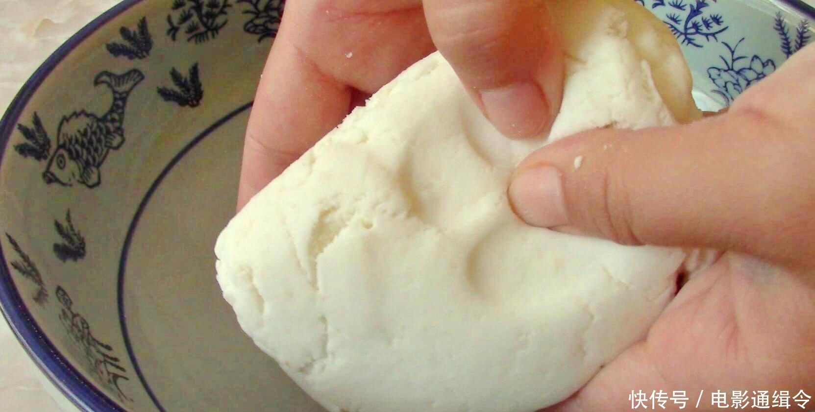 抢光|山药又出新吃法,加一个紫薯,不炒也不炸,酸甜软糯出锅就抢光