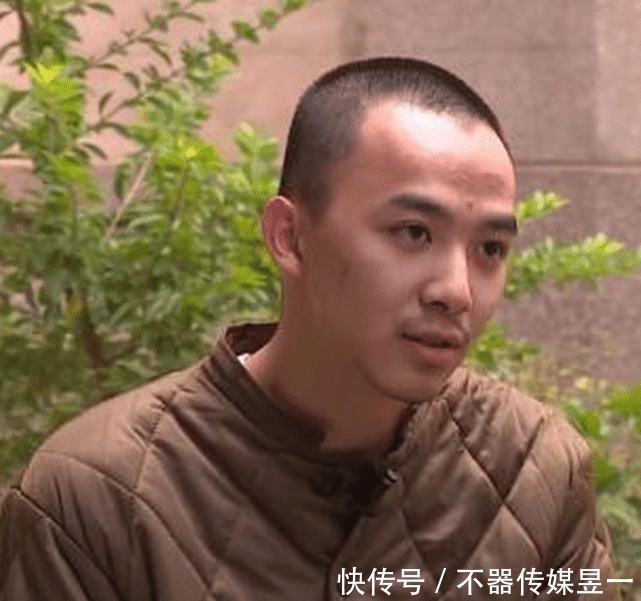 耍酒疯|罗秉乾回忆李心草溺亡全过程：她不停耍酒疯！两次躺我腿上！