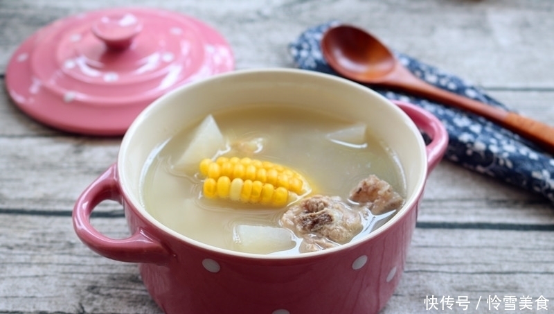 丰盛|婆婆过来帮我清理冰箱,没买菜,午餐也吃得很丰盛,家的味道