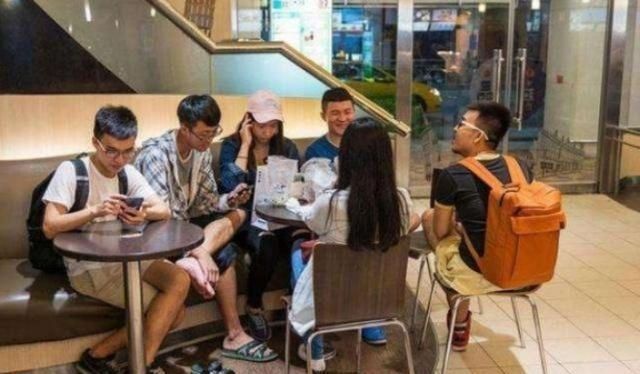 也都是非常|去吃肯德基,服务员“不喜欢”这3种顾客,很让人厌烦,有你吗