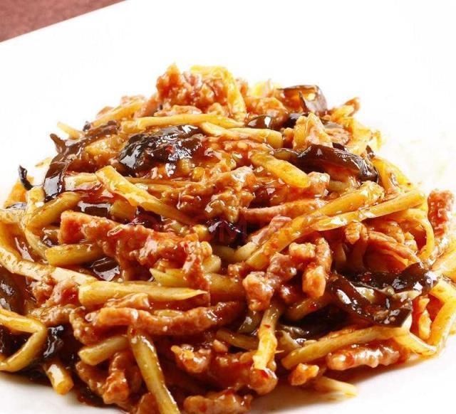 鱼香肉丝|这道“川菜”可不一般,咸、酸、辣、甜、鲜、五味都有,超好吃