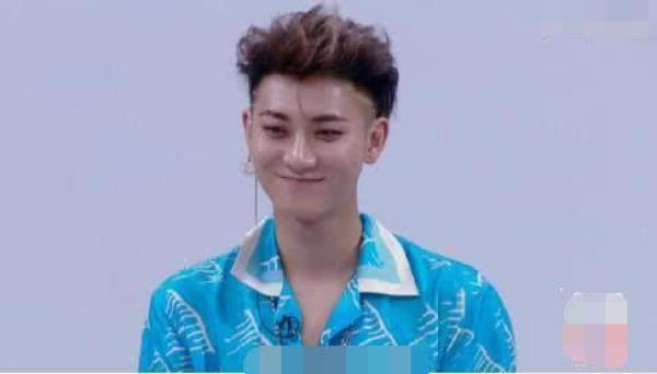  嘲笑|这样的人能出道翻人衣柜嘲笑人穷，是第二名又怎样