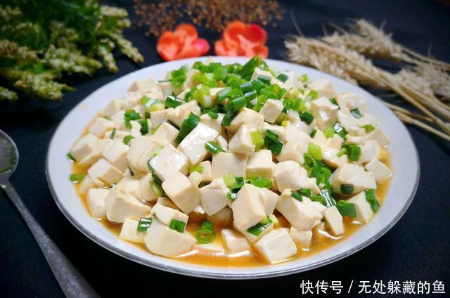 小葱拌豆腐|这是农村最接地气的一道菜,也是父亲一生最爱的下酒菜,如今少见