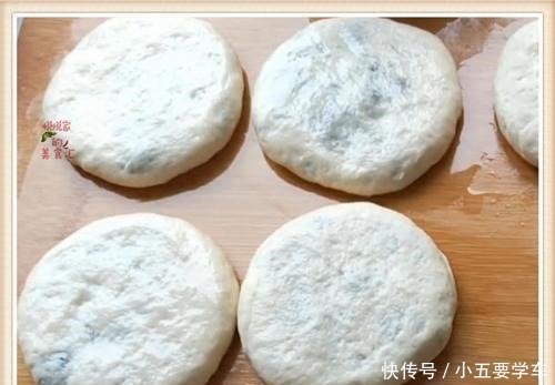 肉馅|烙最柔软的馅饼，有人饧面两次，有人用开水烫面，都不如这样做