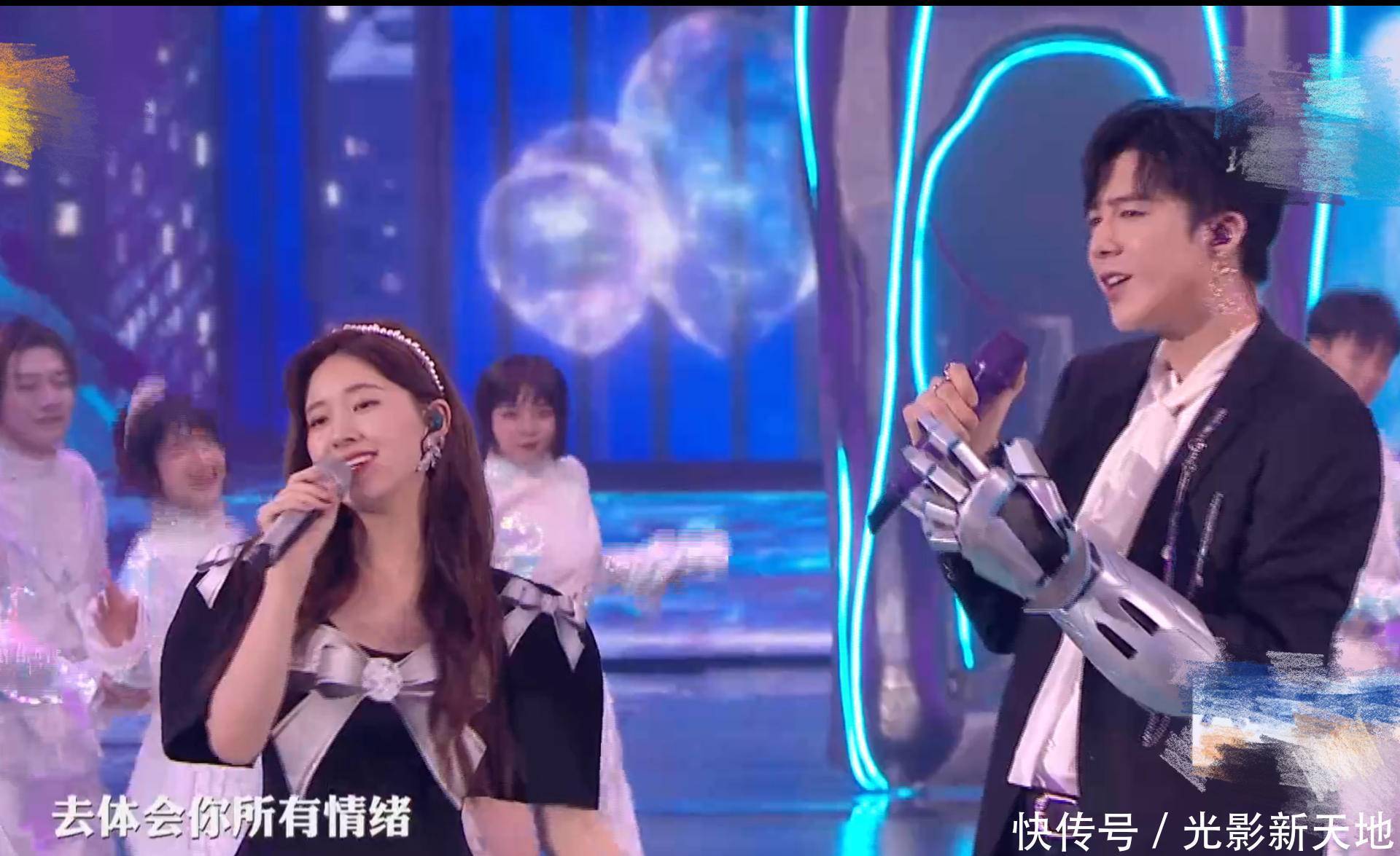  湖南卫视|湖南卫视818晚会王一博、赵露思疑似假唱，黄子韬合唱最抢眼