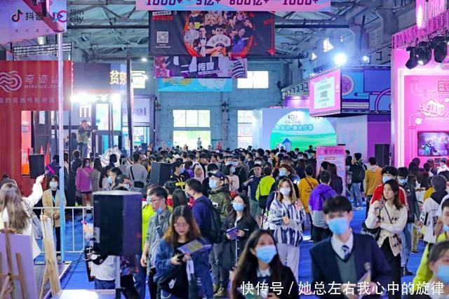  芭莎|一组芭莎城市大片刷屏，抖inCity破圈进行时