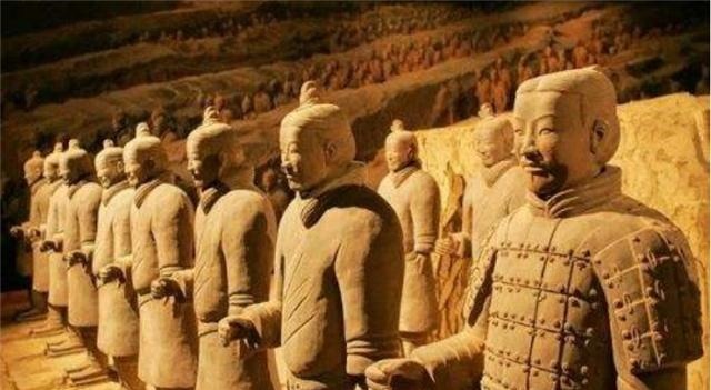陵墓|古代帝王喜欢给自己修墓，秦以后的帝王陵墓里，为何没有兵马俑