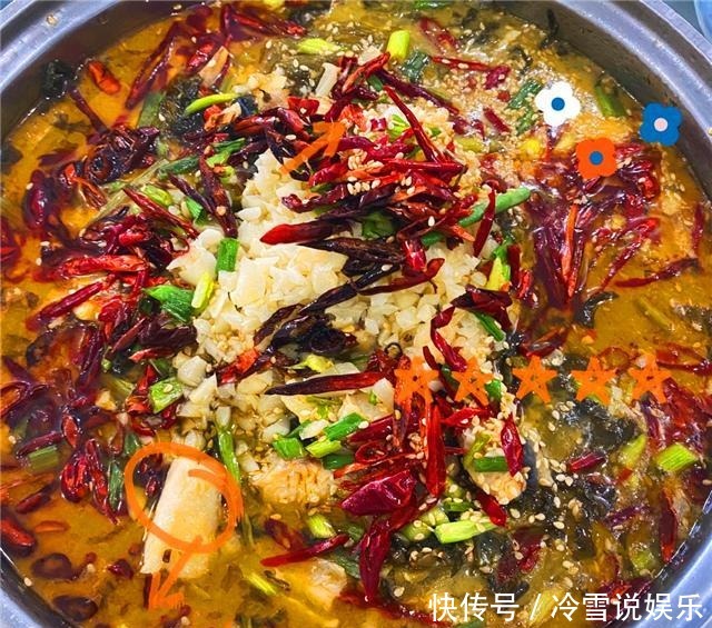  上桌|老公请同事来家里吃饭，我下厨做一桌菜，上桌却说我精明过头了！