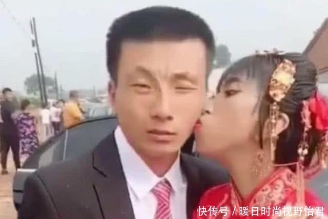 农村|奇闻:“农村最丑新娘”亲新郎,新郎一脸嫌弃,网友:新娘家有矿