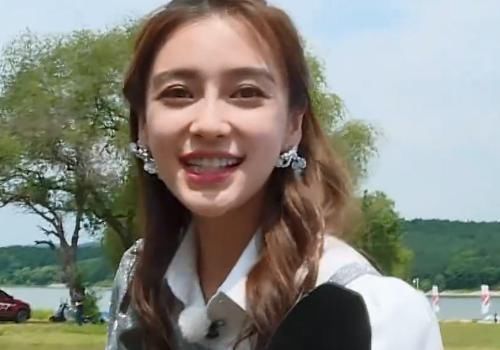 故意|跑男为让baby获胜太明显,大白天安排嘉宾室外冲水,还会故意贴上名牌