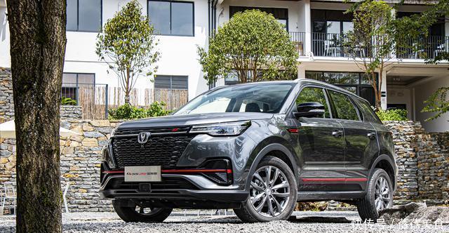 长安|科技测测看丨长安CS55PLUS蓝鲸版给你惊艳的可不只是芯