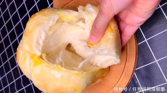 蓬松|想吃面包不用买,大厨教你在家和面自己做,出锅蓬松鲜香又拉丝