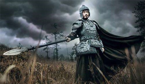 关羽|徐晃可平许褚关羽，为何只能接颜良20招？其中原因值得推敲