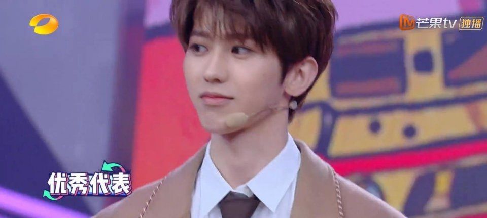  威龙|《快乐大本营》宋威龙宋茜被剪出“甜蜜”，节目后发文却满是避嫌