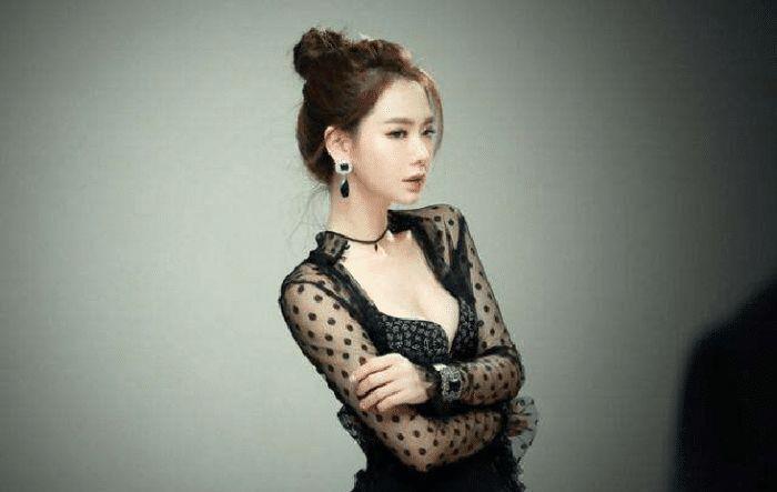 出众|长得丑却能红得一塌糊涂的7大女星,网友:前2名绝对是靠实力!