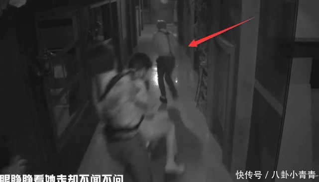 杨幂|张国伟跑着不忘一把抱起杨幂,谁注意前面的邓伦瞬间笑出鹅叫声