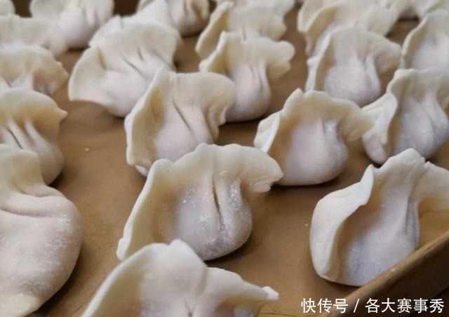 搅拌|白萝卜这样做最好吃,做法超简单,出锅鲜嫩多汁,还能增强免疫力