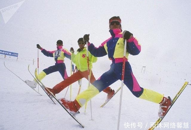 惬意|苏联青年男女罕见彩色老照片:都非常热爱运动,生活也十分惬意