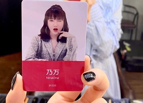 现状|青2选手现状:THE9行程满,乃万出席品牌发布会,牛姐拍大片