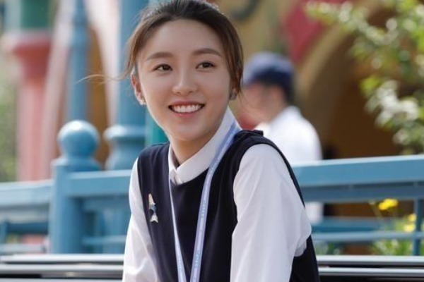  许焕山|顾佳和林有有简单的一盘小龙虾，吃出了原配和小三最大的区别！