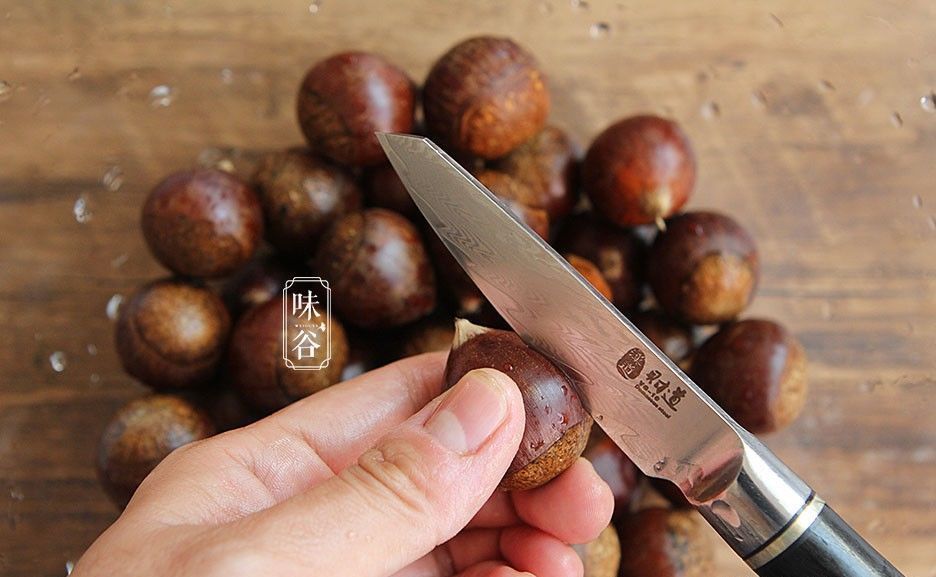 教你用|9月板栗笑哈哈，教你用烤箱做板栗，香甜软糯又好剥，比买的好吃